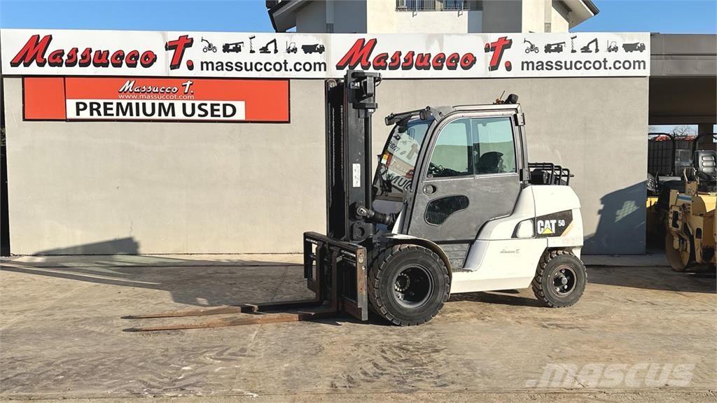 CAT DP50 CN Dizelski viljuškari