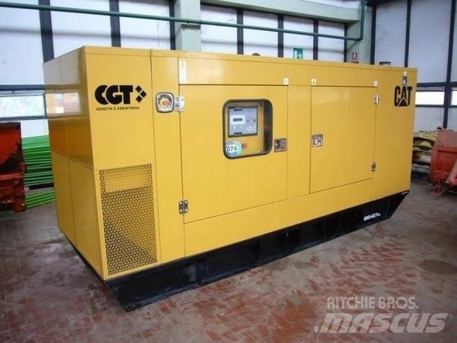 CAT GEH275 Rasvetni stubovi