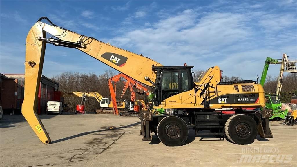 CAT M325D 4X4 Bageri točkaši