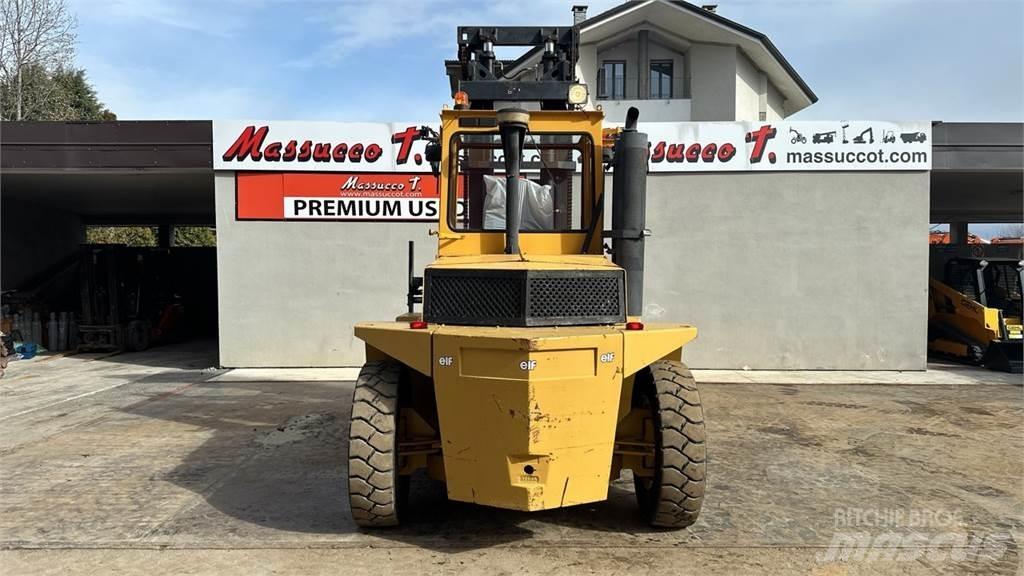 CAT V225C Dizelski viljuškari