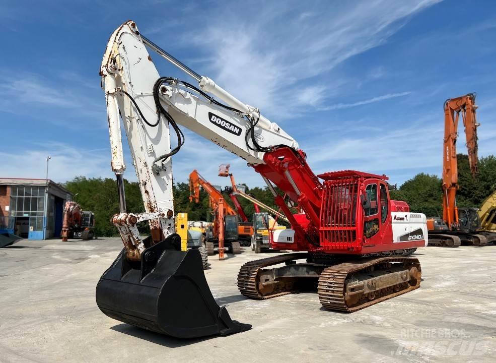 Doosan DX340 LC Bageri guseničari