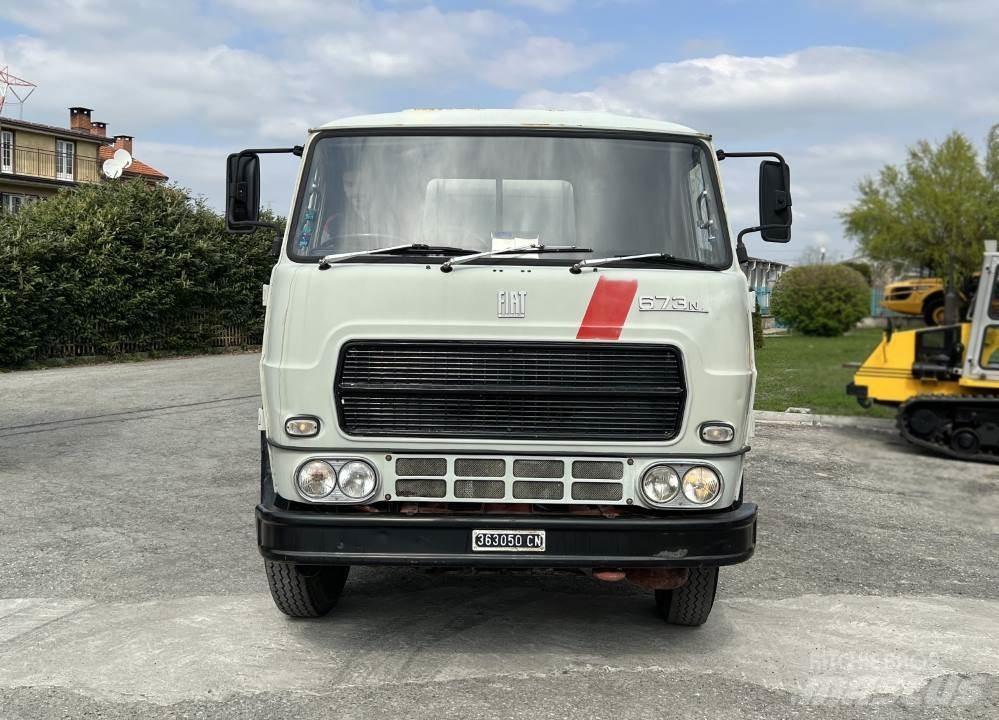 Fiat 673N 4X2 Ostali kamioni
