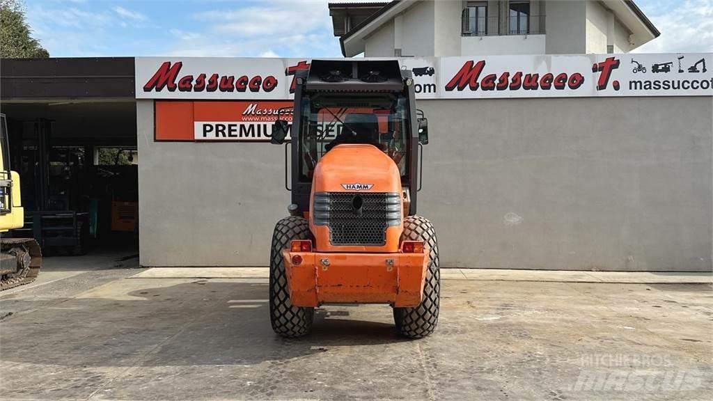 Hamm 3307 HT Nabijači zemlje