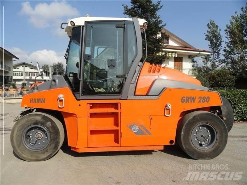 Hamm GRW 280 Nabijači zemlje