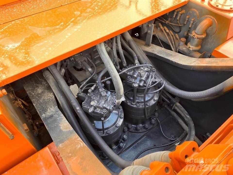 Hitachi EX800 Bageri guseničari