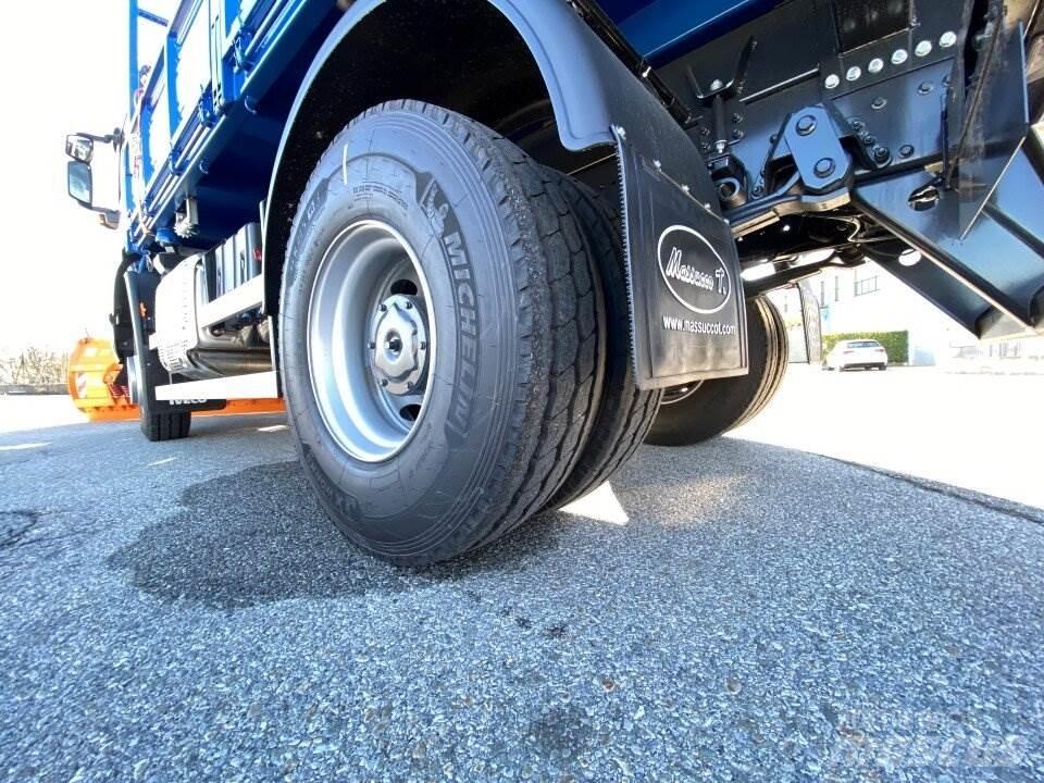 Iveco TRAKKER 360 Snežne daske i plugovi