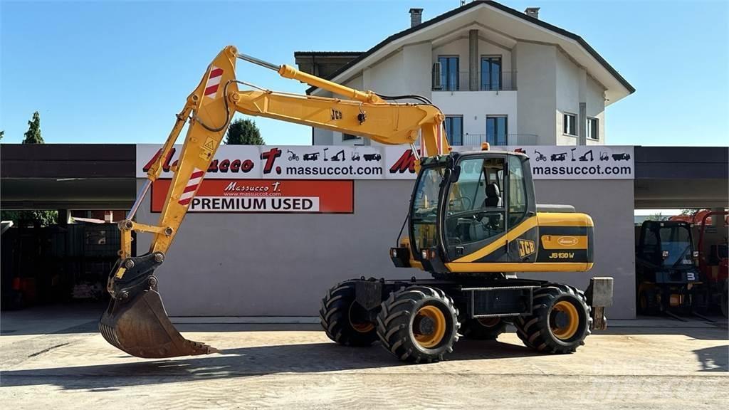 JCB JS130W 4x4 Bageri točkaši