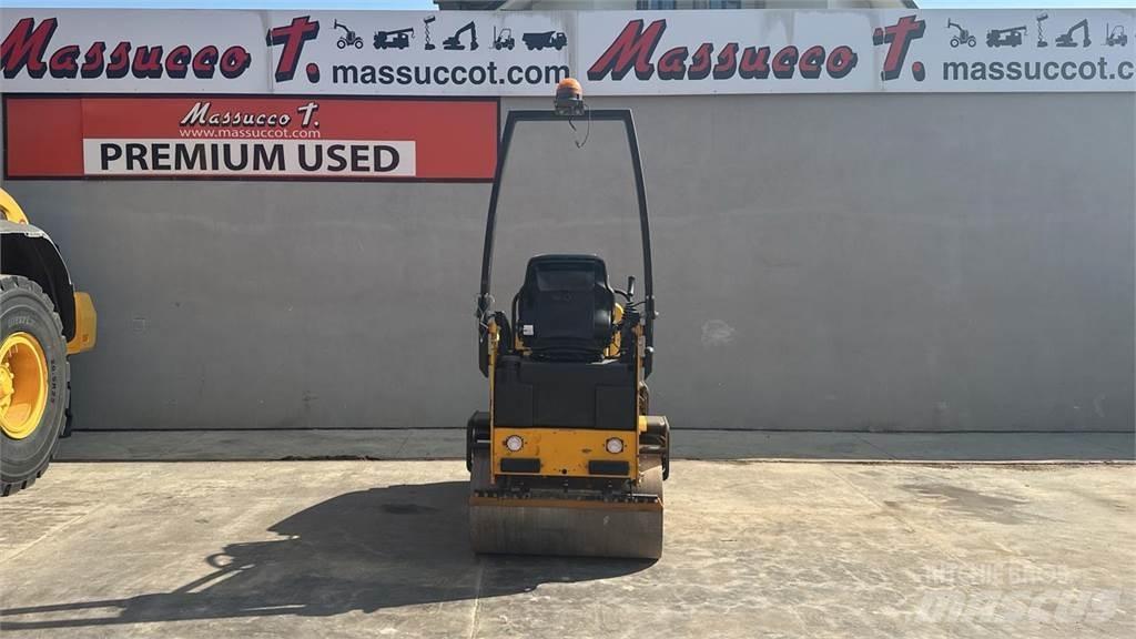 JCB VMT160 Nabijači zemlje