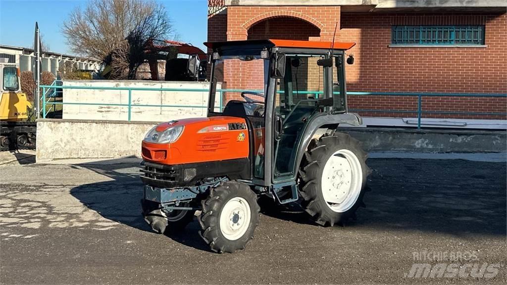 Kubota KT24 4X4 Snežne daske i plugovi