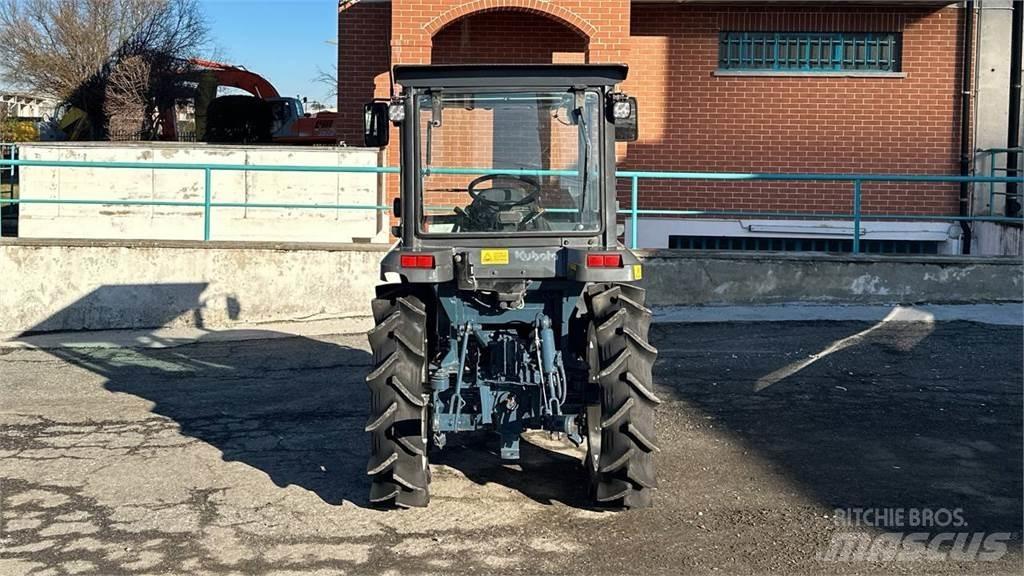 Kubota KT24 4X4 Snežne daske i plugovi