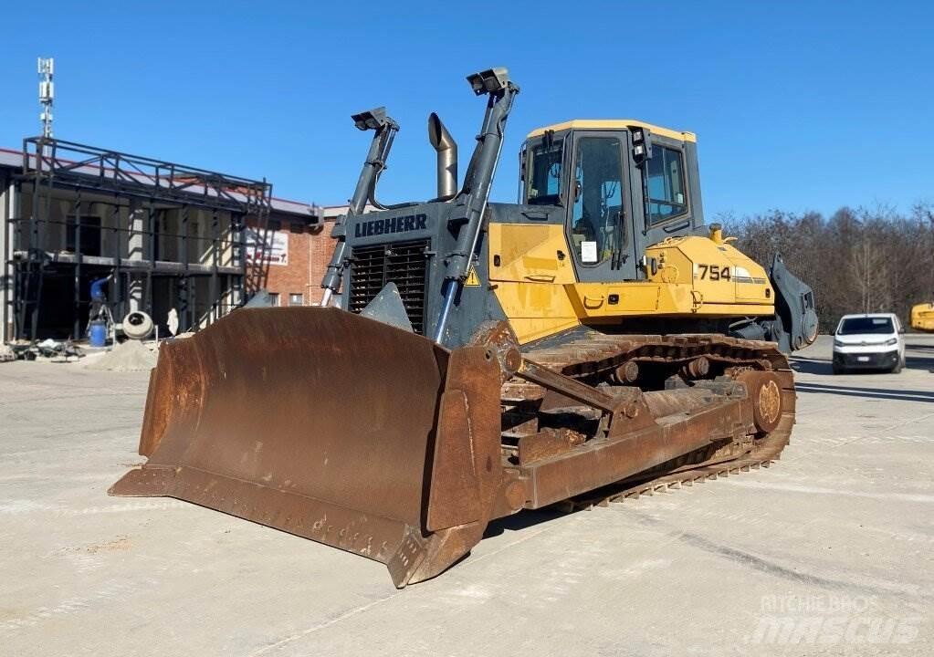 Liebherr 754 Buldožeri guseničari