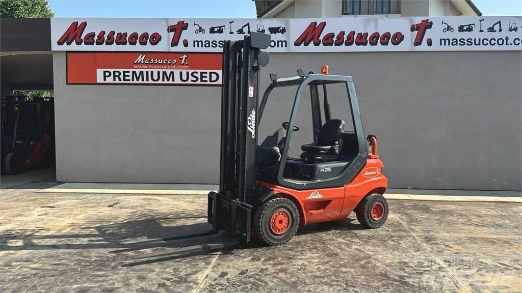 Linde H25D-03 C Dizelski viljuškari