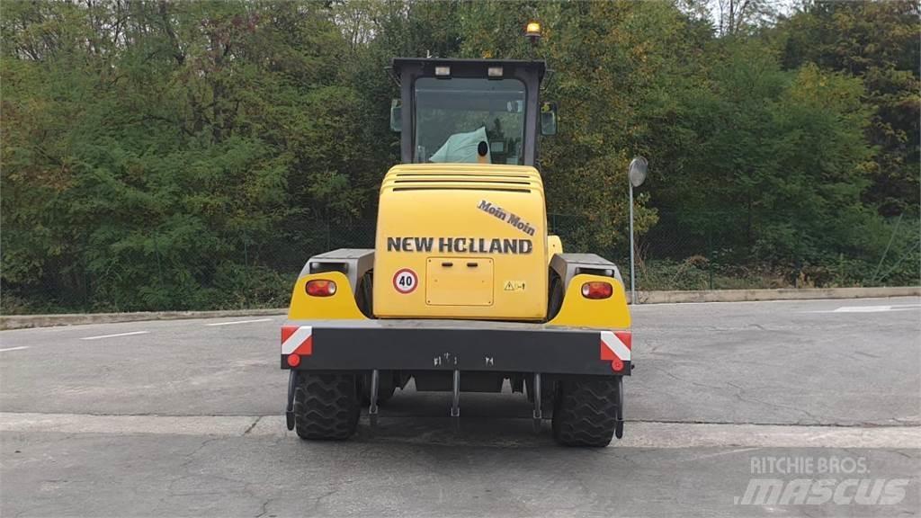 New Holland F.156.6/A Buldožeri guseničari