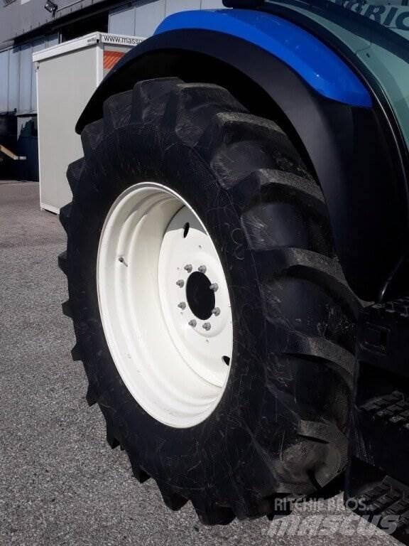 New Holland T6.165 Snežne daske i plugovi