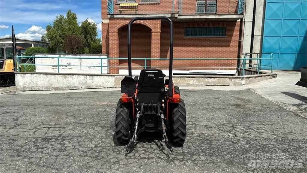  Tigretrac 3800 4x4 Snežne daske i plugovi