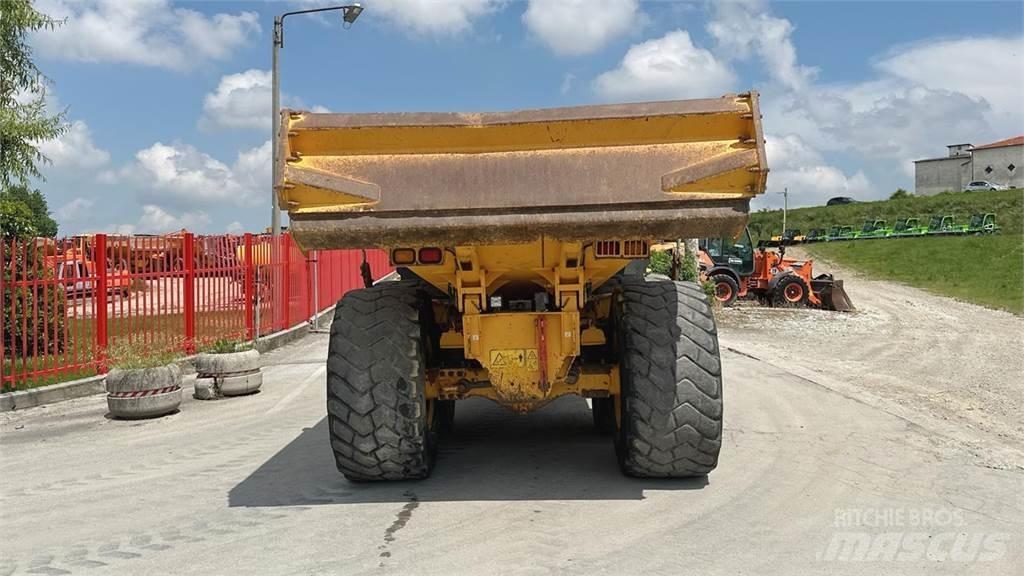 Volvo A30G 6x6 Damperi za gradilište