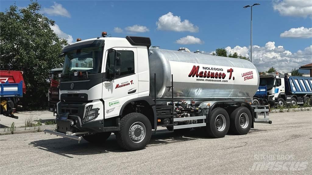 Volvo FMX 6X6 Kamioni cisterne