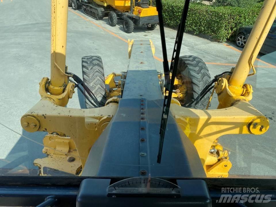 Volvo G740VHP Buldožeri guseničari