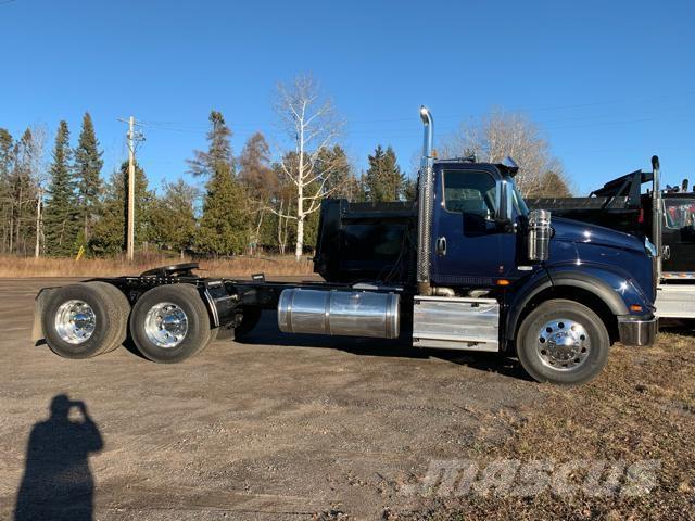 International HX Tegljači