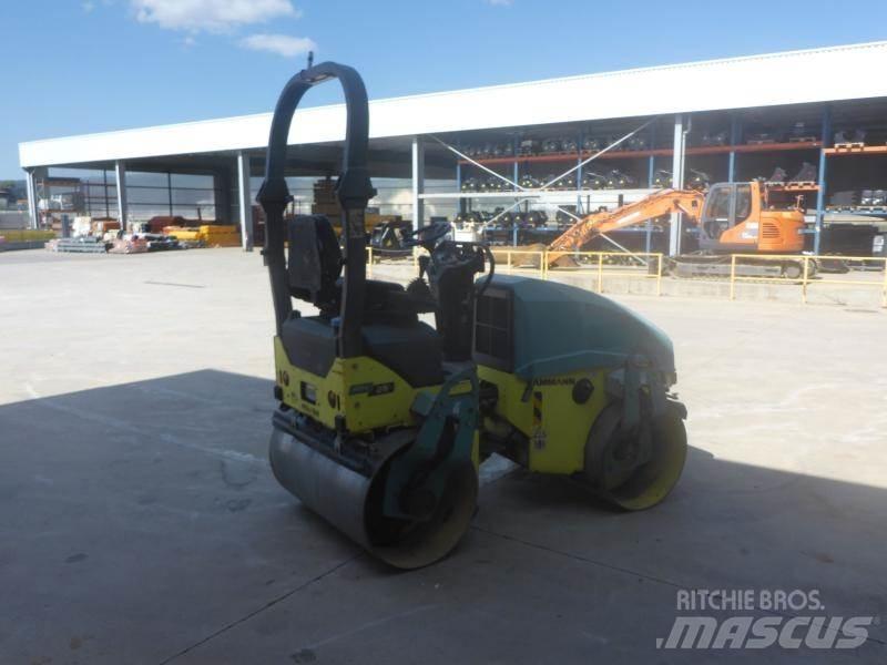 Ammann ARX26 Nabijači zemlje