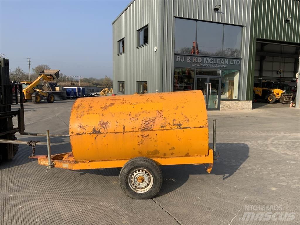  Diesel Bowser (ST22825) Ostale poljoprivredne mašine