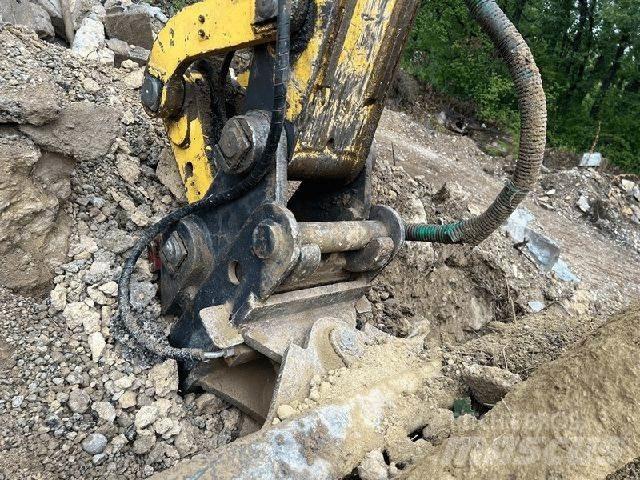Yanmar SV120 Bageri guseničari