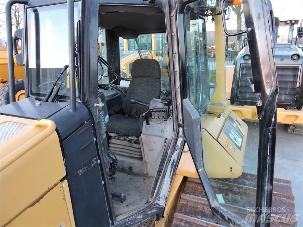 CAT D6NLGP Buldožeri