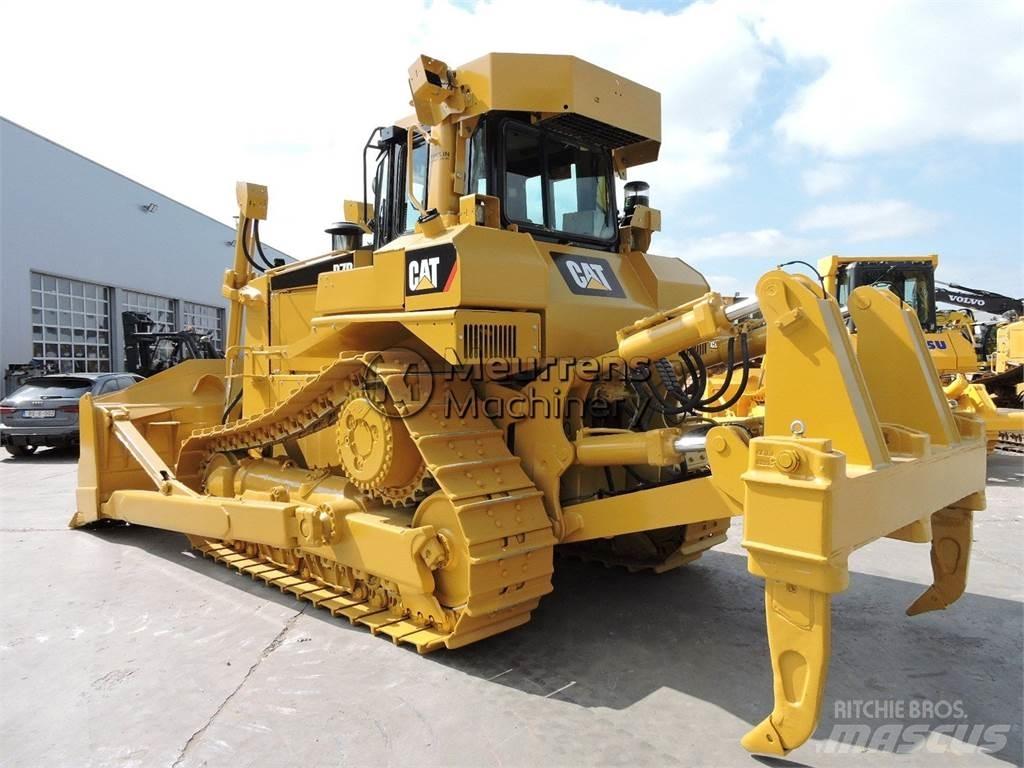 CAT D7R Buldožeri