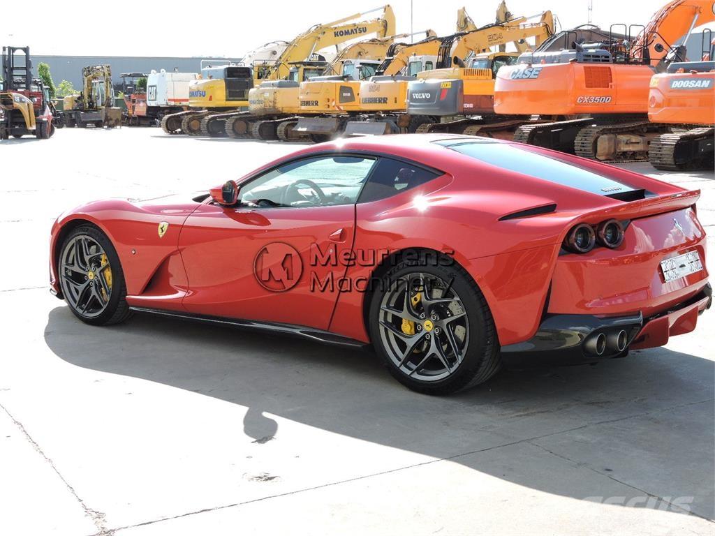 Ferrari 812 Super Fast Ostalo za građevinarstvo