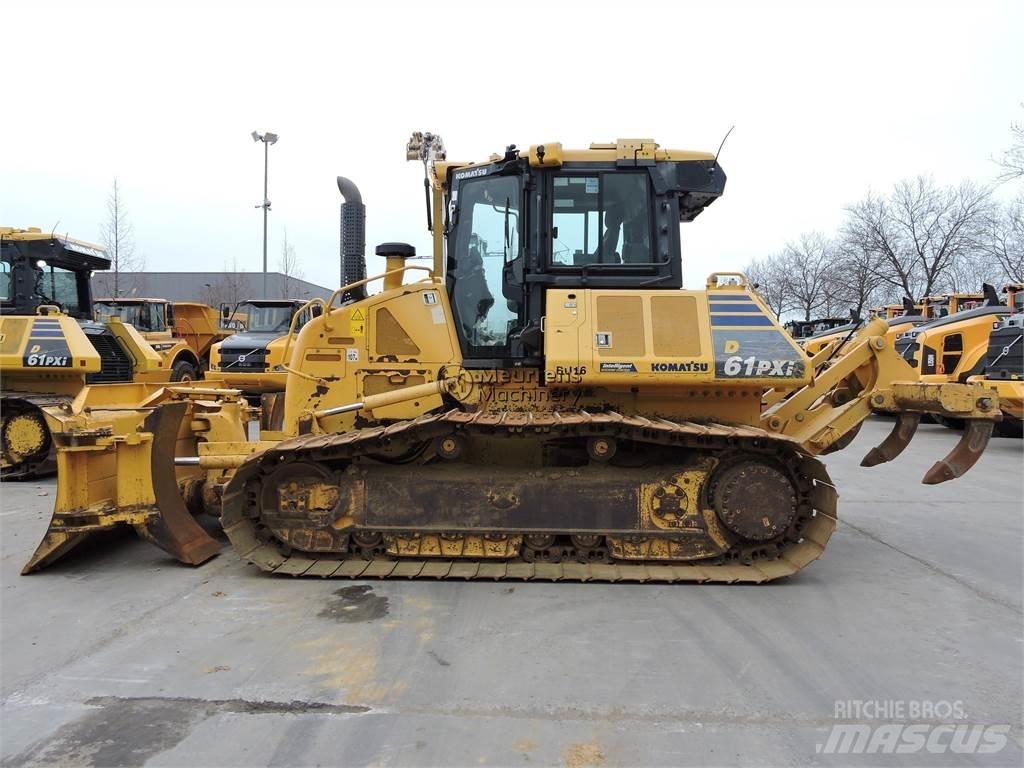 Komatsu D61PXi-24 Buldožeri