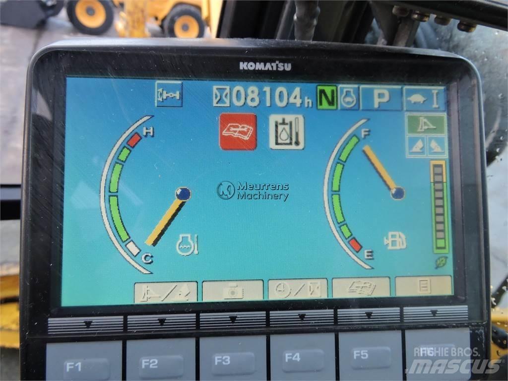 Komatsu PW98 Bageri točkaši