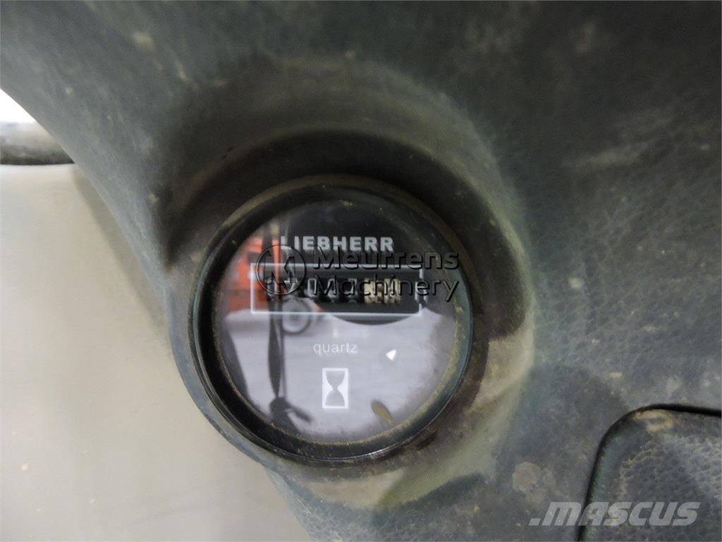 Liebherr A312 Bageri točkaši