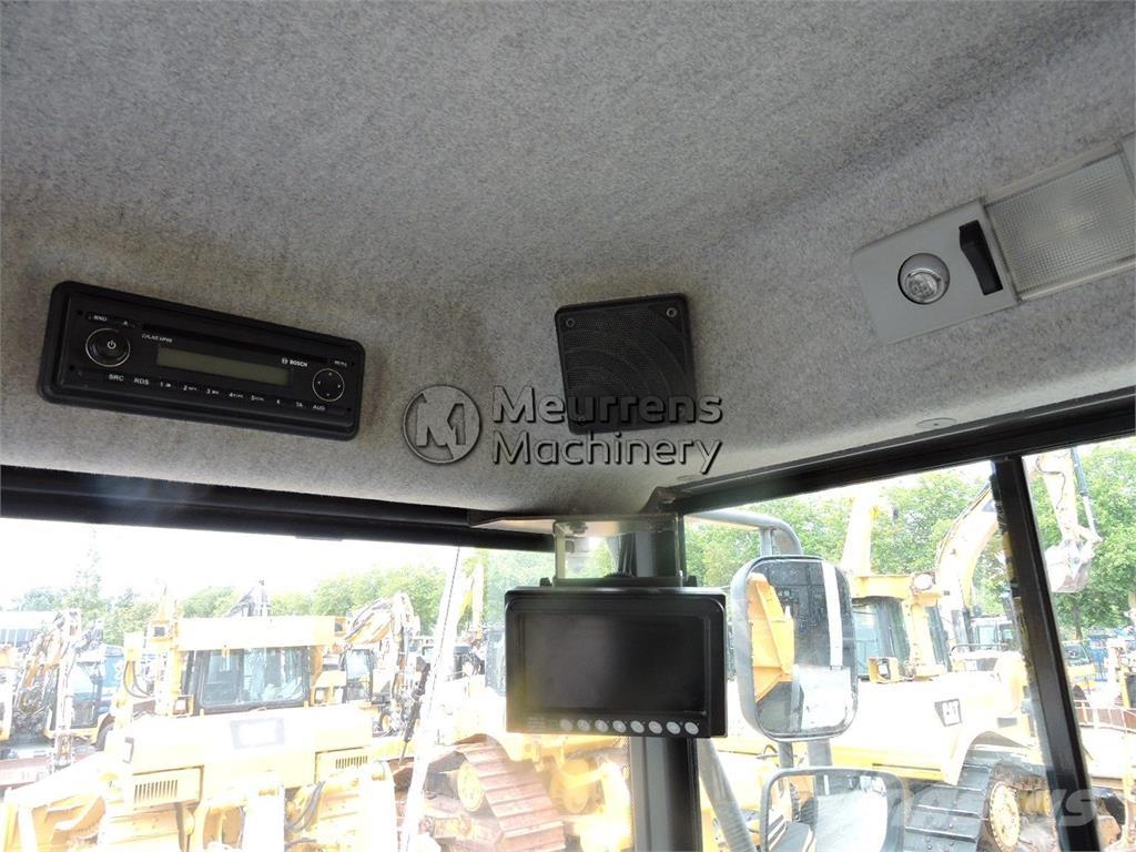 Volvo A25F Zglobni damperi