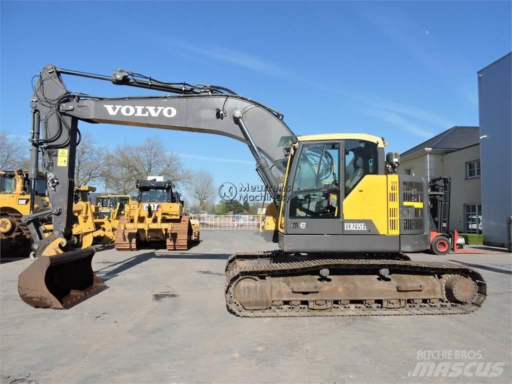 Volvo ECR235EL Bageri guseničari