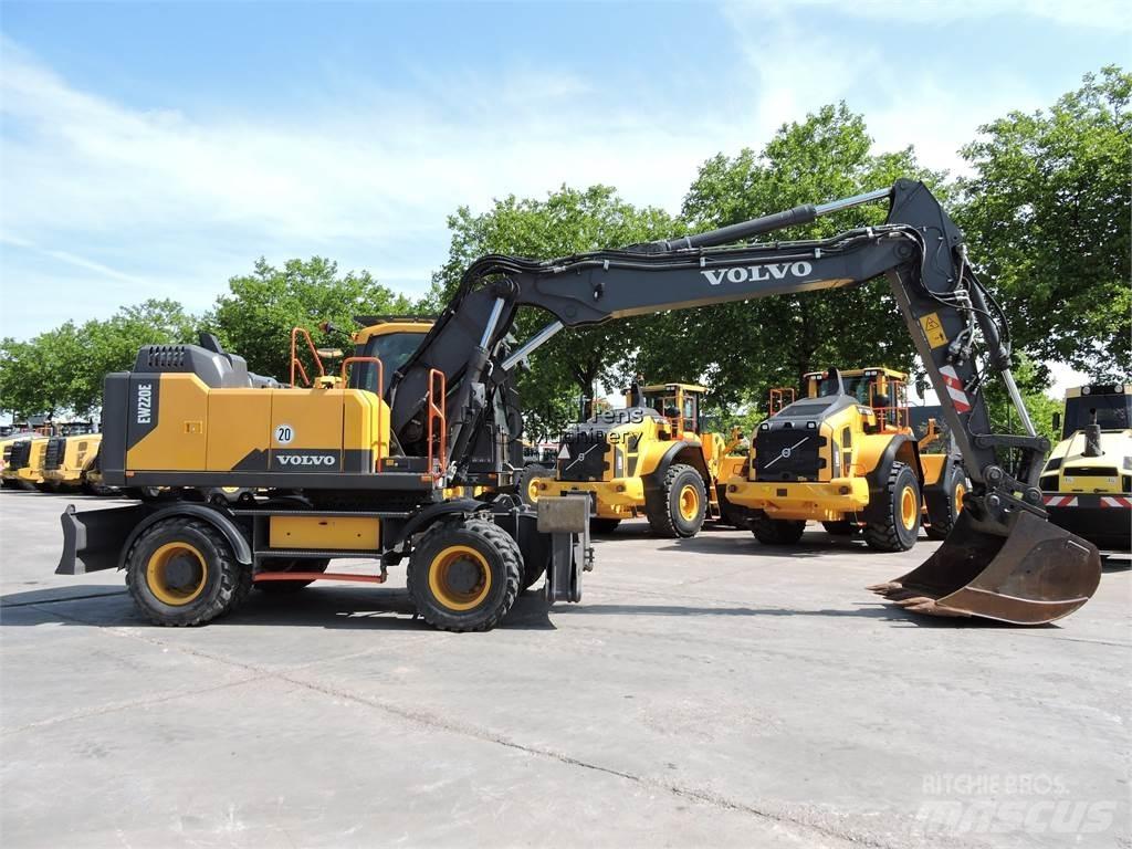 Volvo EW220E GERMAN Bageri točkaši