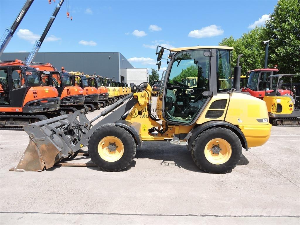 Volvo L25F + FORK Utovarivači na točkove