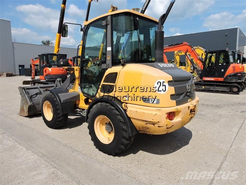 Volvo L25F + FORK Utovarivači na točkove
