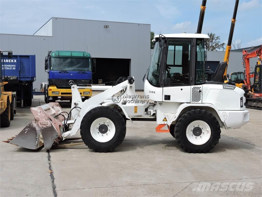 Volvo L30G + FORK Utovarivači na točkove