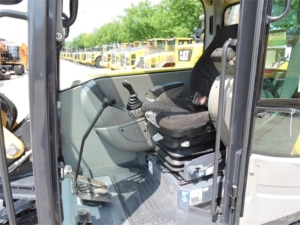 Yanmar SV120 Bageri guseničari