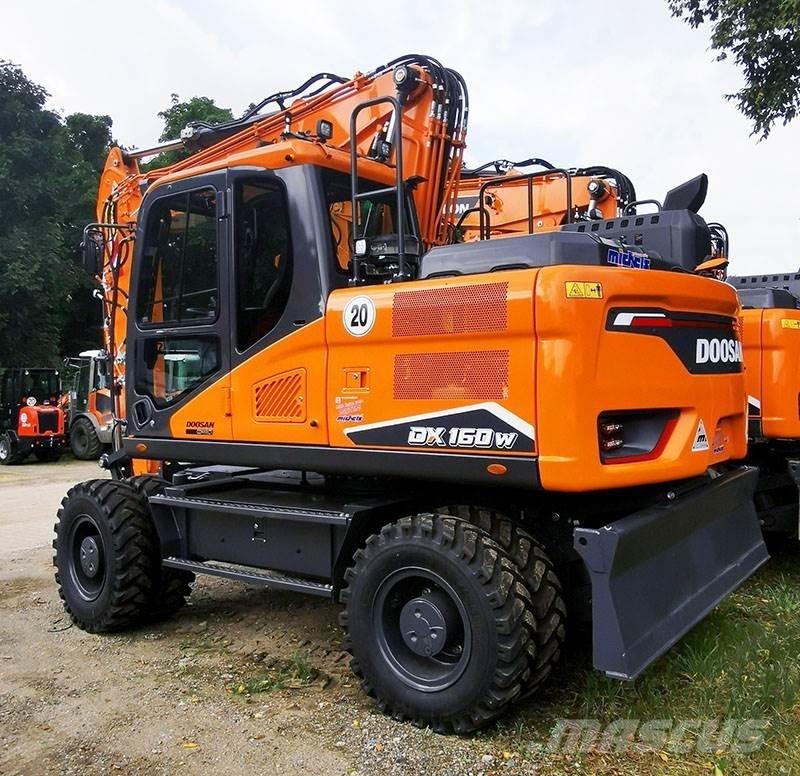 Doosan DX 160 W-7 Bageri točkaši