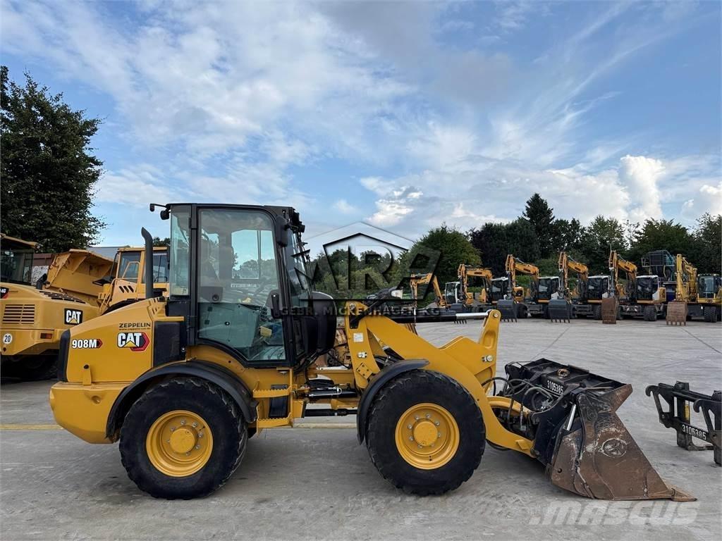 CAT 908M Utovarivači na točkove