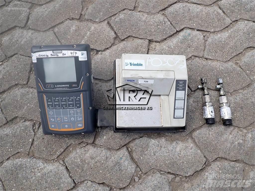 CAT 926 M/ Waage Kabine i unutrašnjost