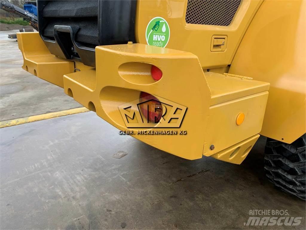 CAT 930M Utovarivači na točkove