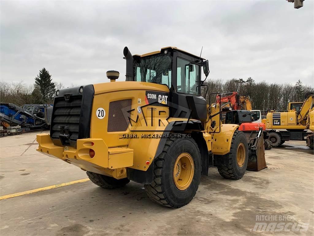 CAT 930M Utovarivači na točkove