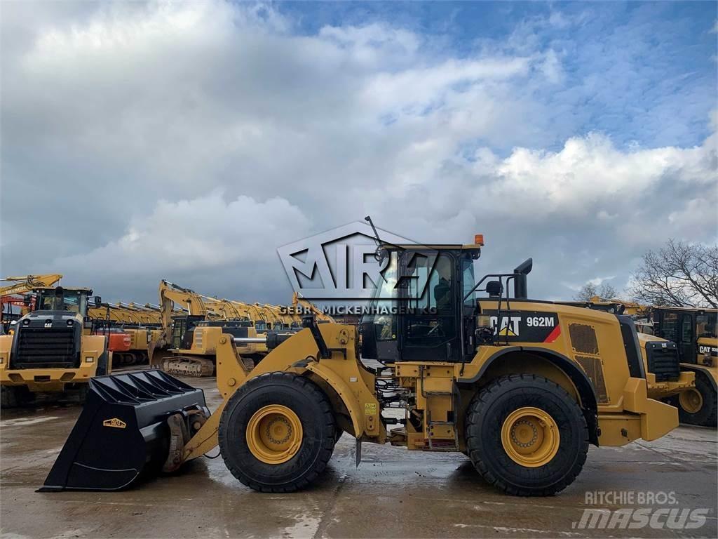 CAT 962 M ( 950 M ) Utovarivači na točkove