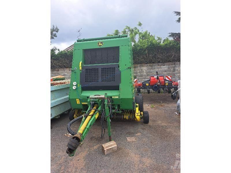 John Deere 592 Prese/balirke za rolo bale