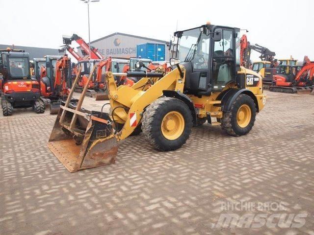 CAT 908M / 35 km/h Utovarivači na točkove