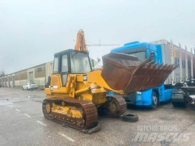 CAT 953 Buldožeri guseničari