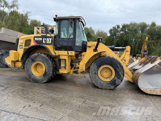 CAT 962 M Utovarivači na točkove
