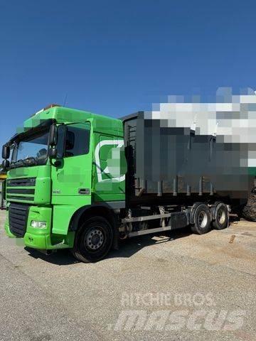 DAF FAS XF 105 Rol kiper kamioni sa kukom za podizanje tereta
